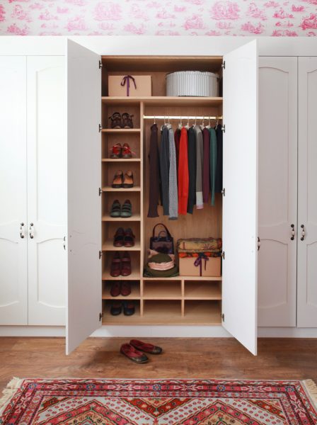 Jali Wardrobe in pink bedroom