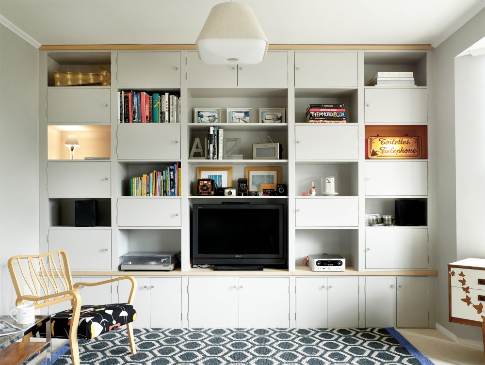 Jali wall to wall TV Unit with doors