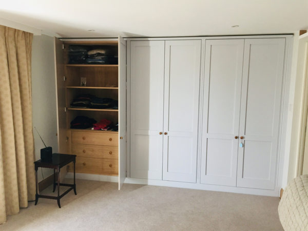 Fitted Classic Wardrobe - With Drawers - Jali Gallery