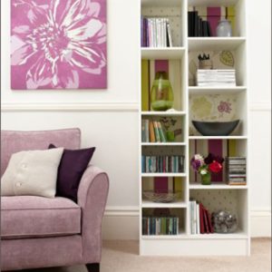 Jali Shelving with no backboard in wallpapered room