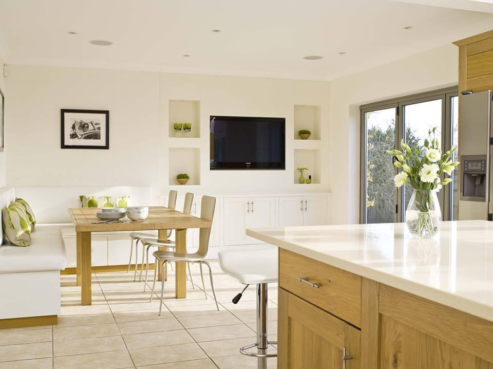 Integral white kitchen cupboards by Jali