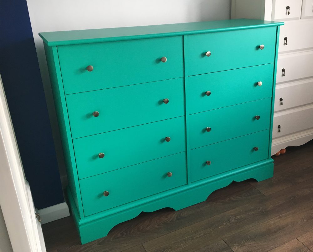 Turquoise drawer unit by Jali